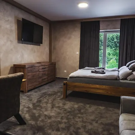 Luxusni Domovjanka - Knehyne Apartment Bila (Moravia-Silesia)
