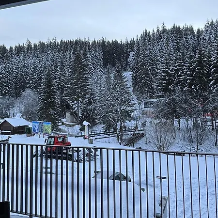 Luxusni Domovjanka - Knehyne Apartmán