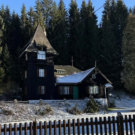 Luxusni Domovjanka - Knehyne *